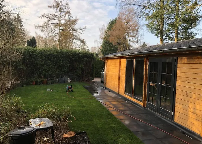 3 Slaapkamer Blokhut Met Opgemaakte Bedden