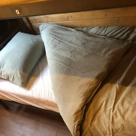 Chalet 3 Slaapkamer Blokhut Met Opgemaakte Bedden